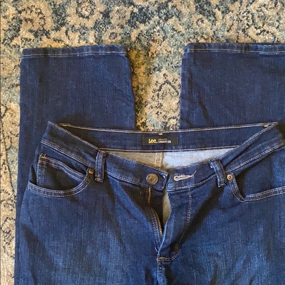 Lee Relaxed fit Straight Leg Jeans - Picture 3 of 10